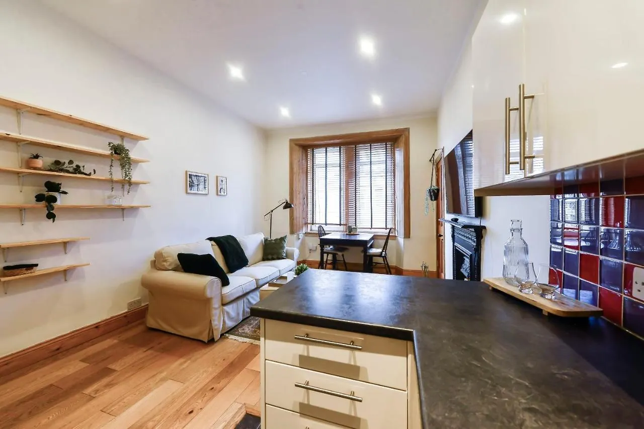 Guestready - Cozy And Comfy Apartment In Leith Edinburgh